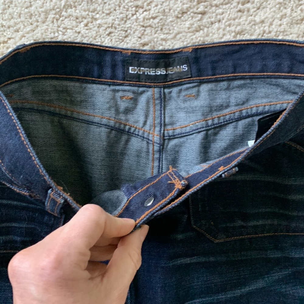 Express denim skirt - Picture 3 of 6